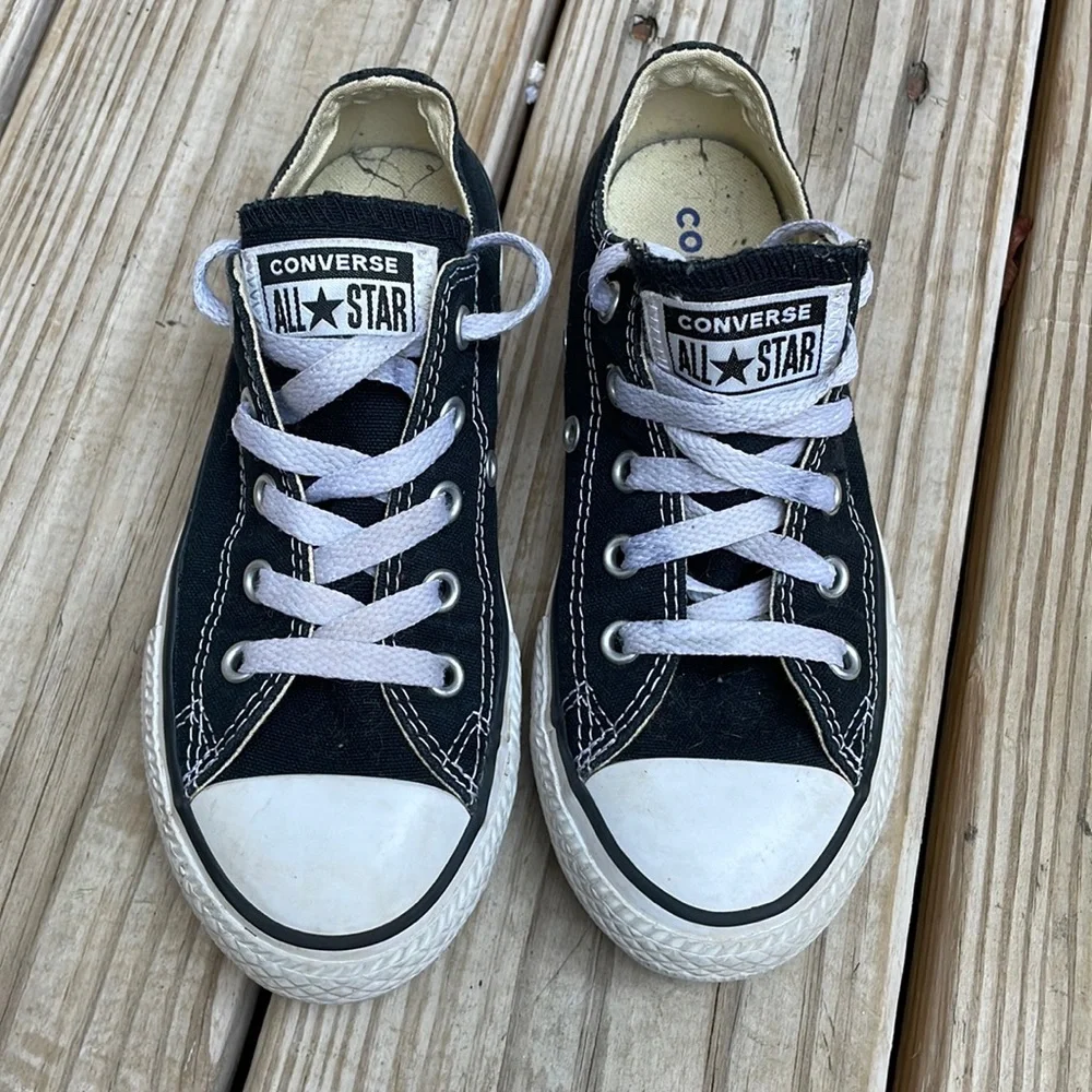 Converse Chuck Taylor All Star Black Low Top Sneakers Youth Size 13